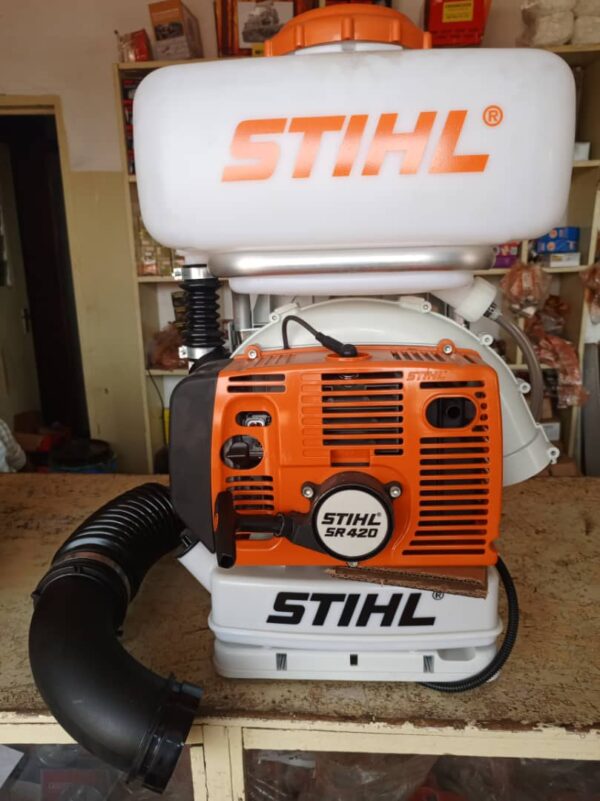 Stihl motorized mist blower machine